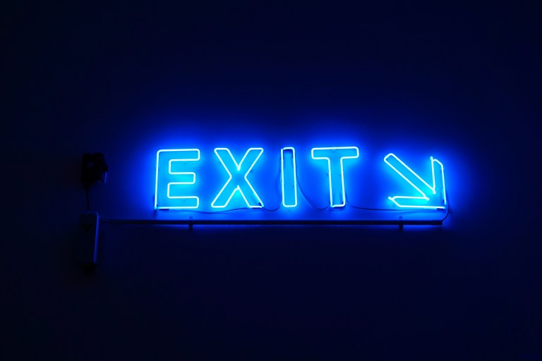 B2B software exit optimization